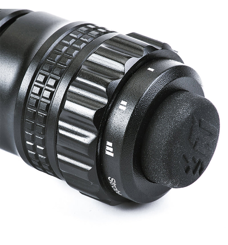 Lampe de poche tactique 700 lumens